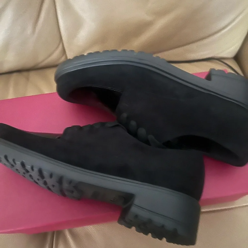 Men's Black Lace-Up Casual Dress Shoes
